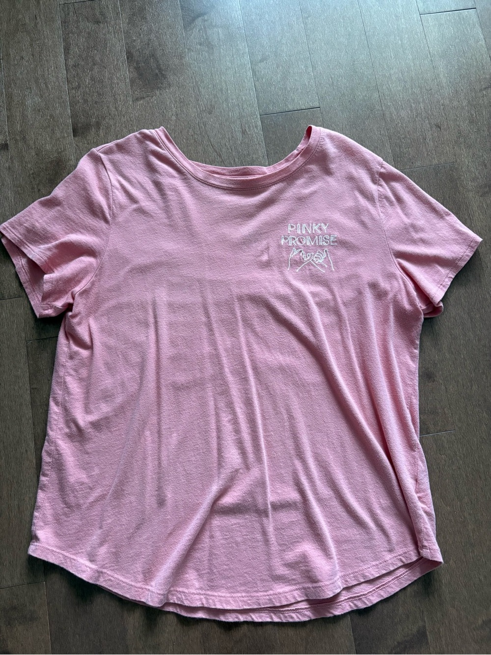 Old Navy Pink Women's Crewneck Tee with Chest Graphic